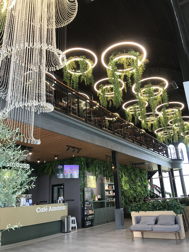คาเฟ่อเมซอน ที่ห้ามพลาด📍🔥