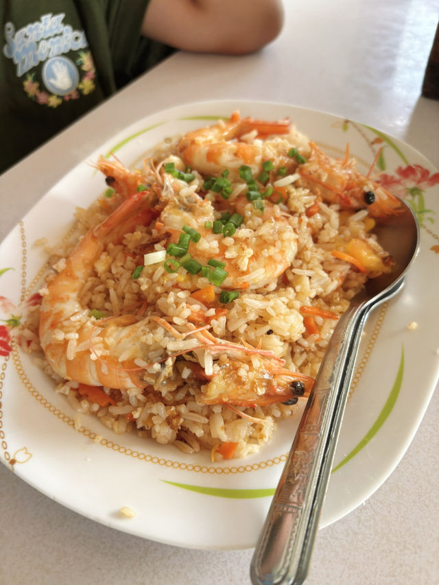 พิกัดร้านอร่อย ใกล้แหลมแม่พิมพ์ อ.แกลง ระยอง
