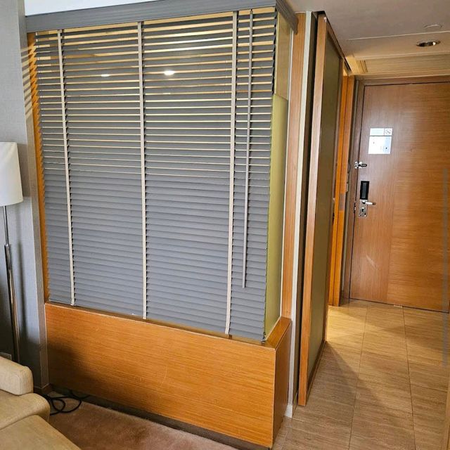 Renaissance Harbour View Hotel Hong Kong 香港萬麗海景酒店