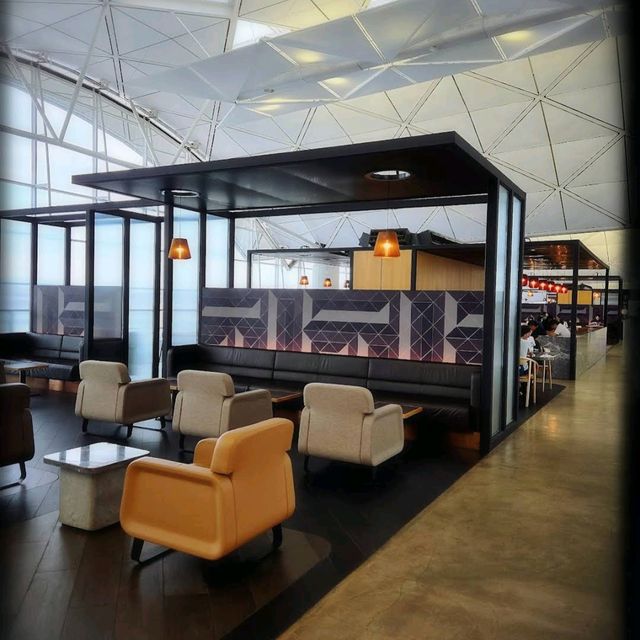 The Qantas Hong Kong Lounge（澳洲航空貴賓室）