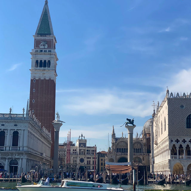 Lido Island is Venice's TRUE Treasure! 🤫 Just €25 for an All-Inclusive Island Pass! 🚤
