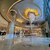 Shangri-La at the Fort, Manila