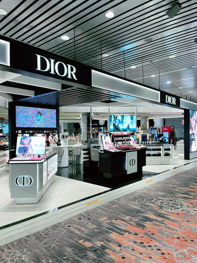 Shop, Save & Soar: Summer Duty-Free Delights at ERAMAN KLIA