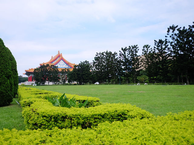 เที่ยวอนุสรณ์สถานเจียงไคเช็ค 