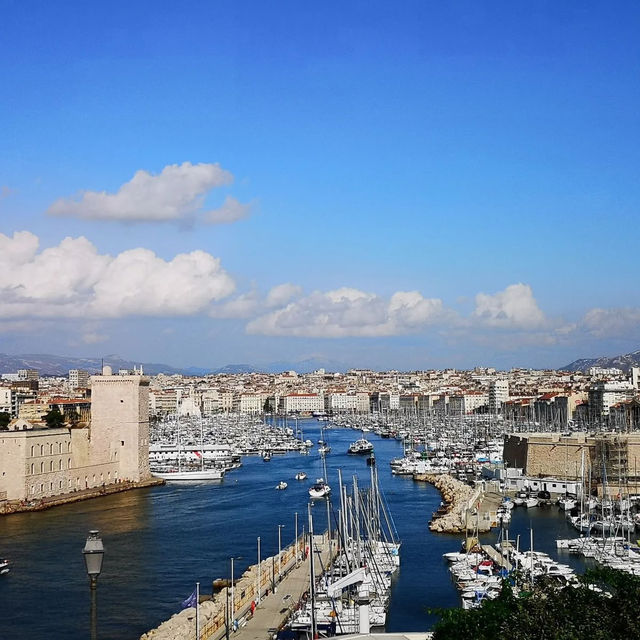 🌊☀️ Marseille Summer Guide: Sun, Sea & Mediterranean Magic  
