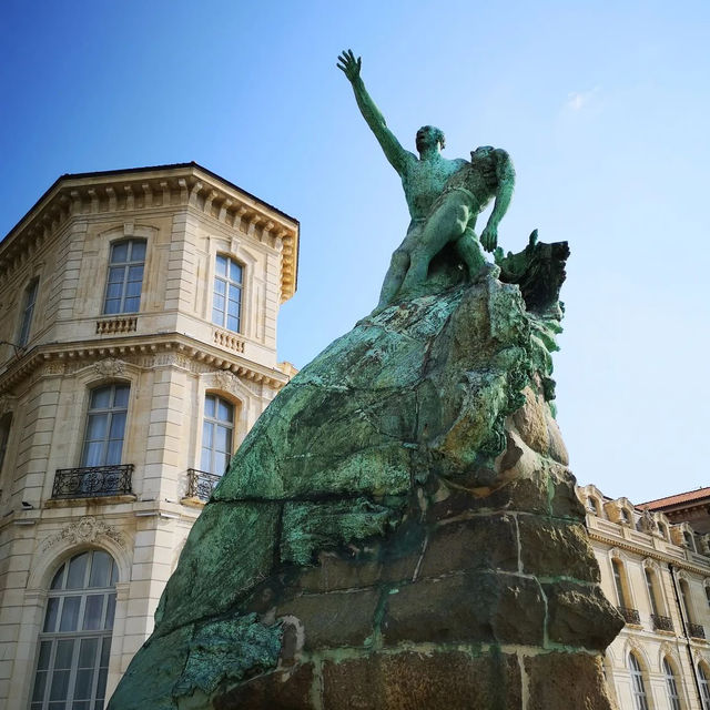 🌊☀️ Marseille Summer Guide: Sun, Sea & Mediterranean Magic  