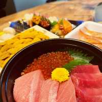 Seafood Heaven at Osaka’s Kizu Market 🐟
