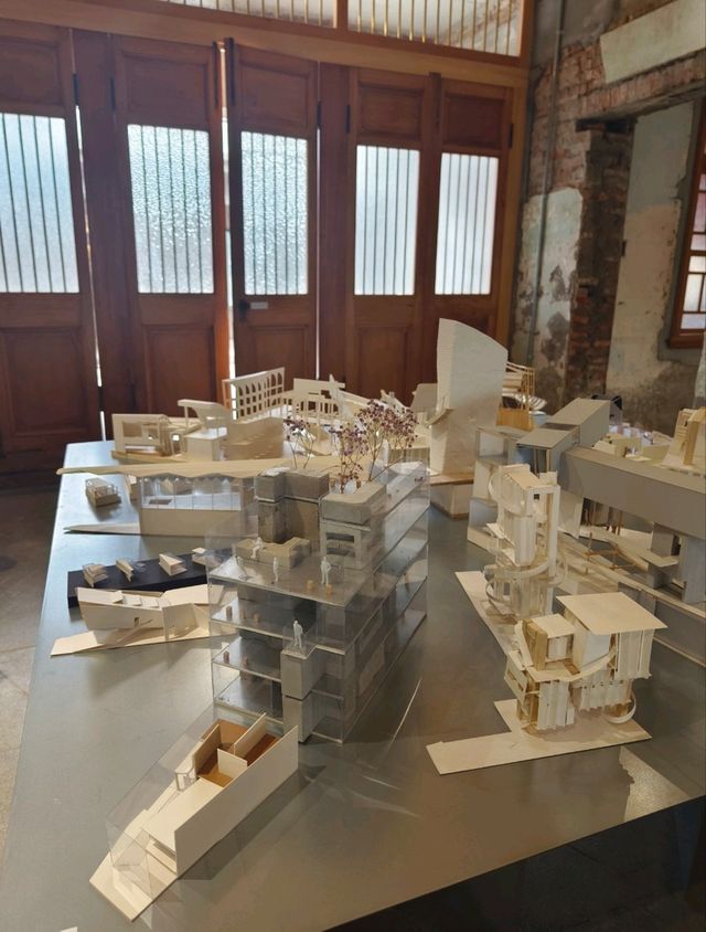 🏛️ 信義街咾咕石黃宅-開幕首展