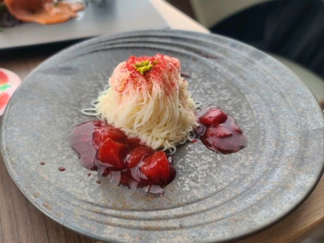 스카이 다이닝 텐구(Sky Dining 天空) ストロベリーアフタヌーンティー(딸기애프터눈티)