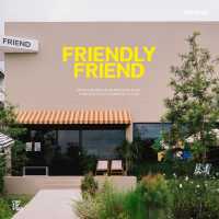 คาเฟ่ฟีลอบอุ่น Friendly Friend พัทยา