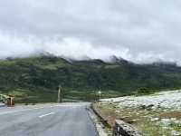 🌈 Kangding’s Muya Holy Land – Where Summer Brings Snow & Rainbows ❄️🐾