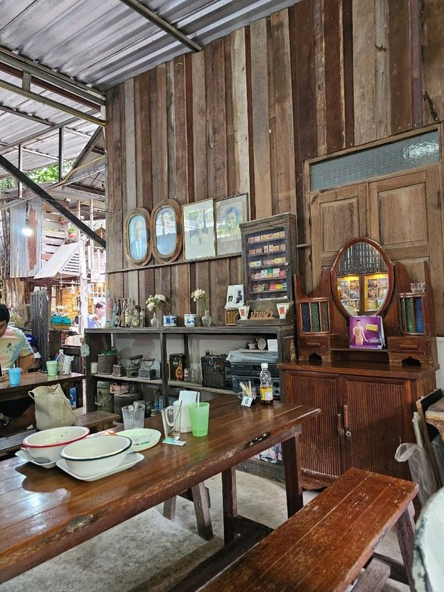 ร้านชามเช้า | เชียงใหม่