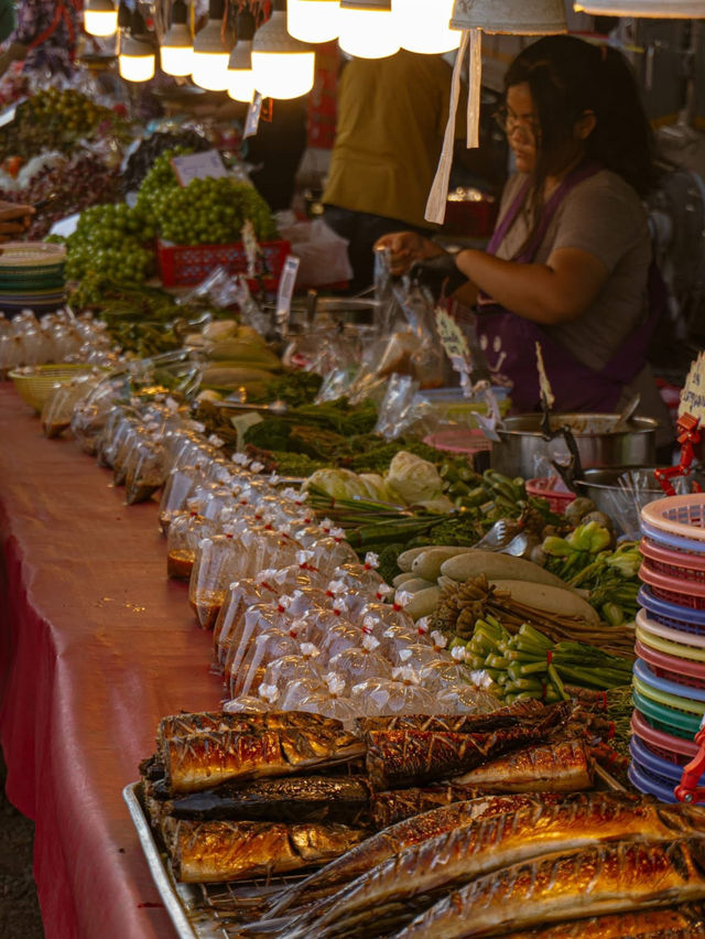 ตลาดนัด คลองถม จังหวัดหนองคาย