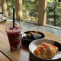 Wabi‑Sabi Wood & Quiet Brew – My Visit to Copper Wood Café, Hat Yai