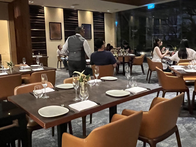 Osia Shines: A Top-Notch Dining Experience 