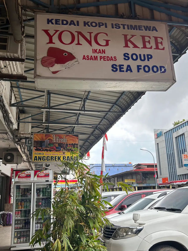 Batam’s Fish Soup Spot: Yong Kee Reigns