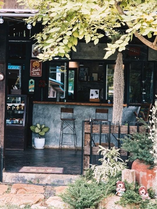 คาแฟ่ บ้านก๋ง