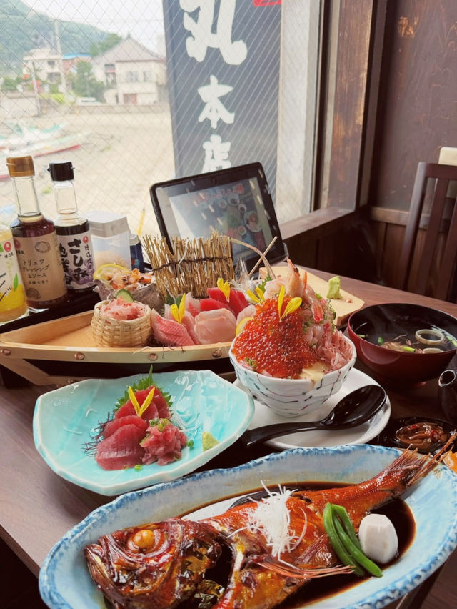 日本伊豆島必去抹茶綠大室山和必吃海鮮丼鰻魚飯