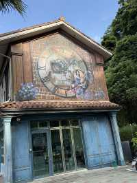🏰 日月潭埔里遊客中心｜愛蘭交流道下的綠意城堡，旅程的第一站