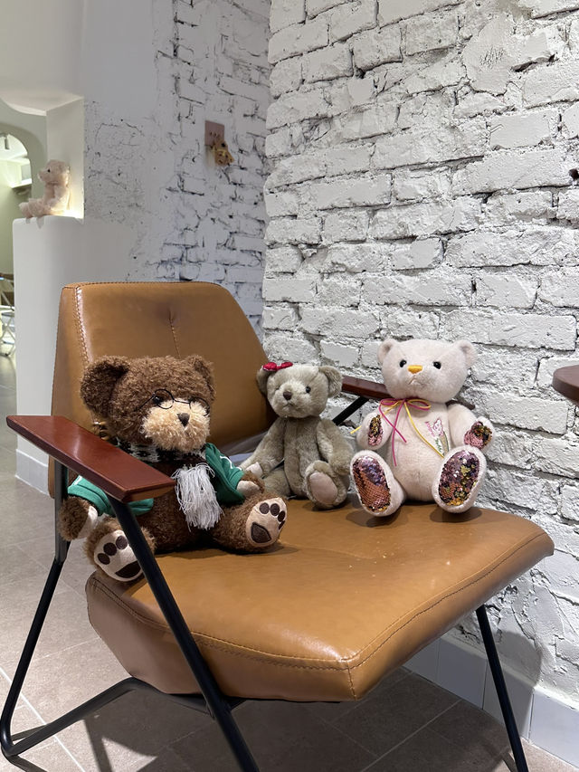 🌸藏在朝阳的治愈小天地｜会做手工熊的宠物友好咖啡店谁不爱！🐻🐾