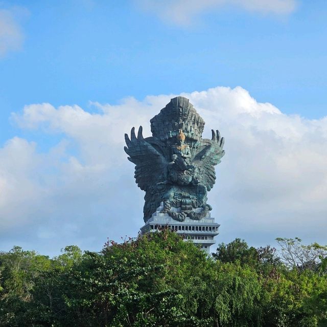 Garuda Wisnu Kencana  Garuda Wisnu Kencana