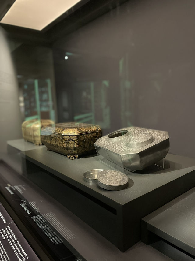🇭🇰 Shopping in Canton: China Trade Art in the 18th and 19th Centuries