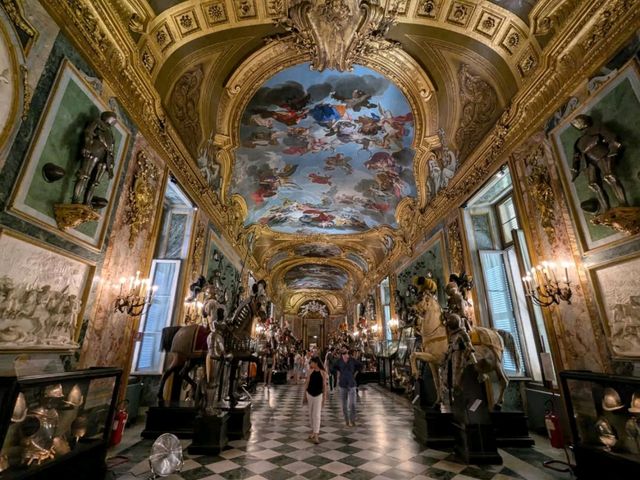 Experiencing the Regal Splendor of the Royal Palace of Turin Experiencing the Regal Splendor of the Royal Palace of Turin