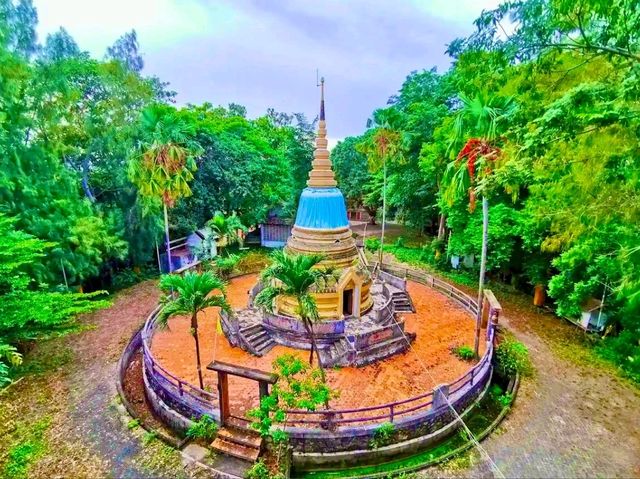 Khao Bot View Point：俯瞰山海交界的景致
