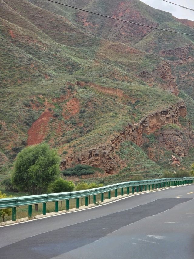 Что посмотреть в Китае - Shui Mo Danxia скрытая жемчужина Ланчжоу