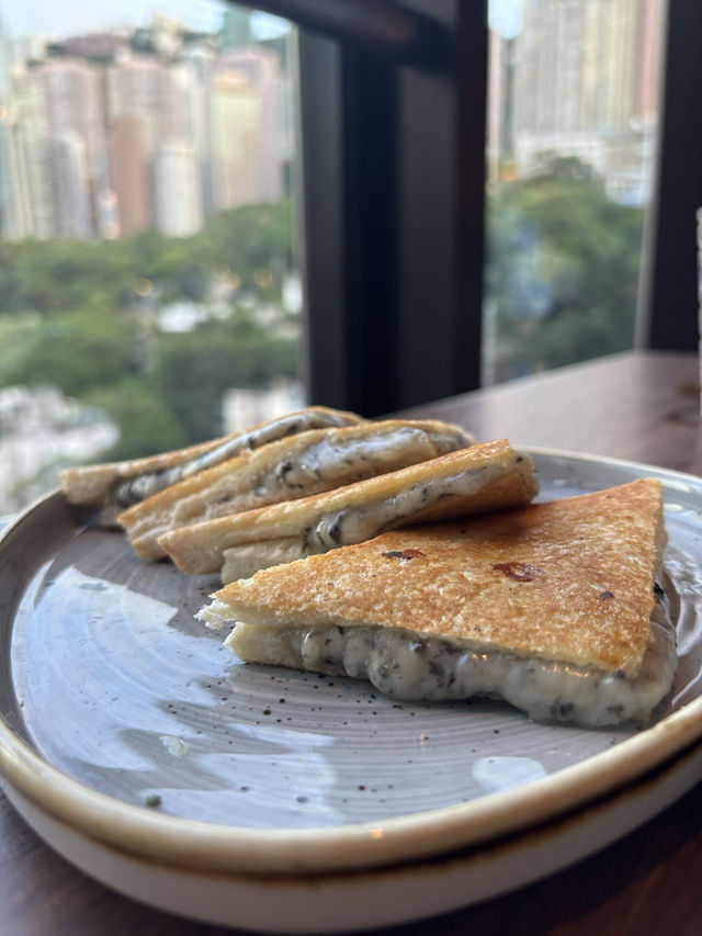 西班牙海鮮的味蕾狂歡，讓我驚呼「太好吃了！」