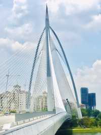 Symbolizes Modernity and Innovation