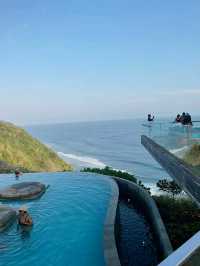 a luxurious and electrifying experience that blends natural beauty with world-class entertainment.