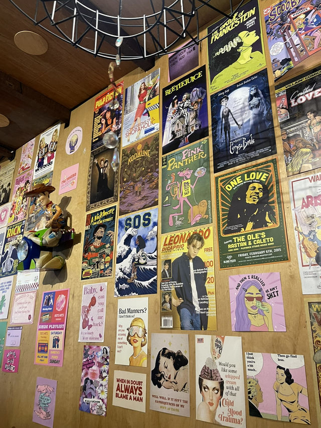 Hidden Retro Café in Penang Serving Taiwan Vibes 🇲🇾✨
