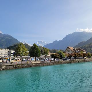 Day 1 - 美しい景色が広がるインターラーケンの町