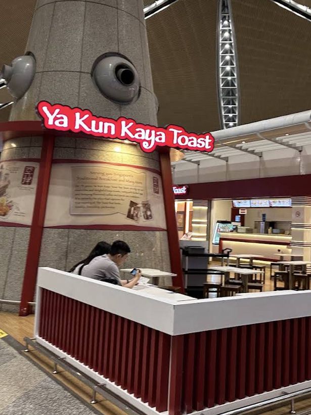 ☕️ Early Morning Comfort — Ya Kun Toast @ KLIA
