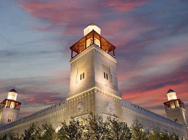 Exploring Jordan on a Budget 🇯🇴✨ Exploring Jordan on a Budget 🇯🇴✨