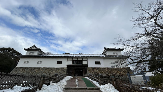 日本國寶 彥根城
