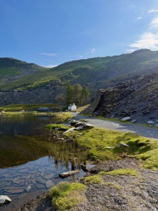 ⛰️ Карьер Кумортин — отголоски сланцевых гор Уэльса 🖤🏴