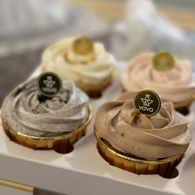 【超抵價！多倫多VaVa Designer Cakes周年慶，CAD$12食到6款Mini枕邊故事系列】