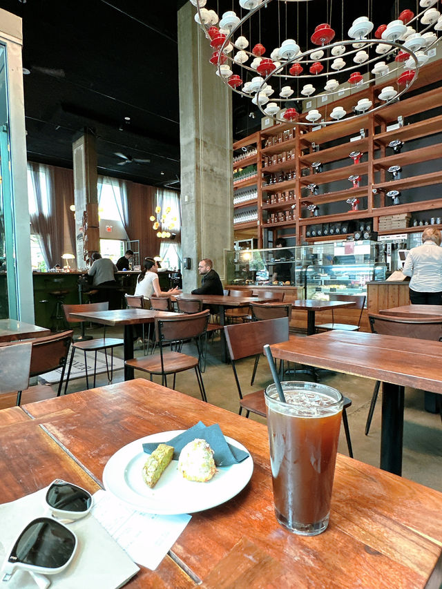 밴쿠버 다운타운 coffee & bakery 맛집 Ciclo Espresso!!