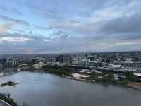 Brisbane: surfer paradise 
