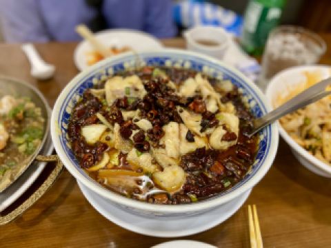 ลิ้มลองอาหารเสฉวนสูตรดั้งเดิมในนิวยอร์ก 🌶️ ✨เมืองเฉิงตูเก่า 🥢