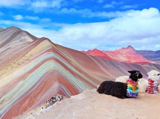 🌈 秘魯 彩虹山遊記｜兩訪 Vinicunca 的輕鬆攻頂方式 🚙🐎