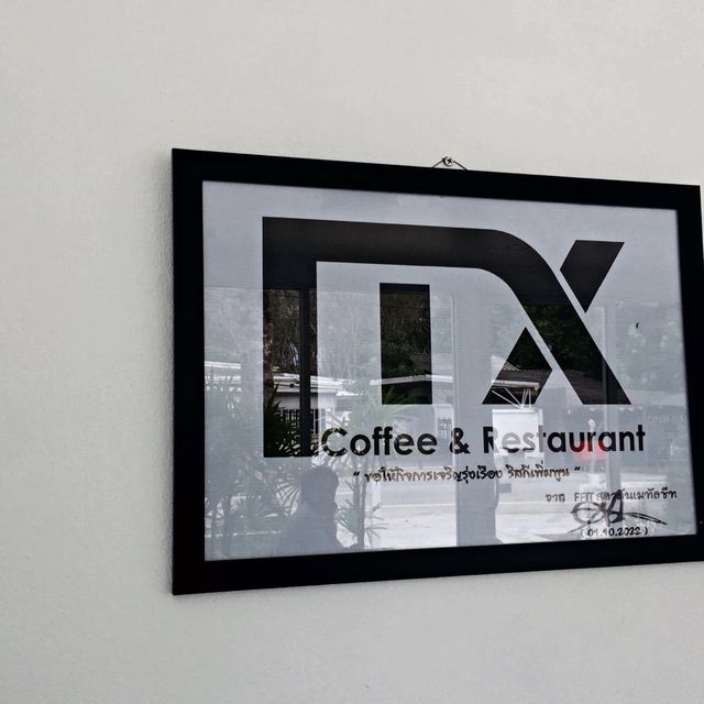 Mx Coffee & Restaurant ร้านสวยที่รือเสาะ