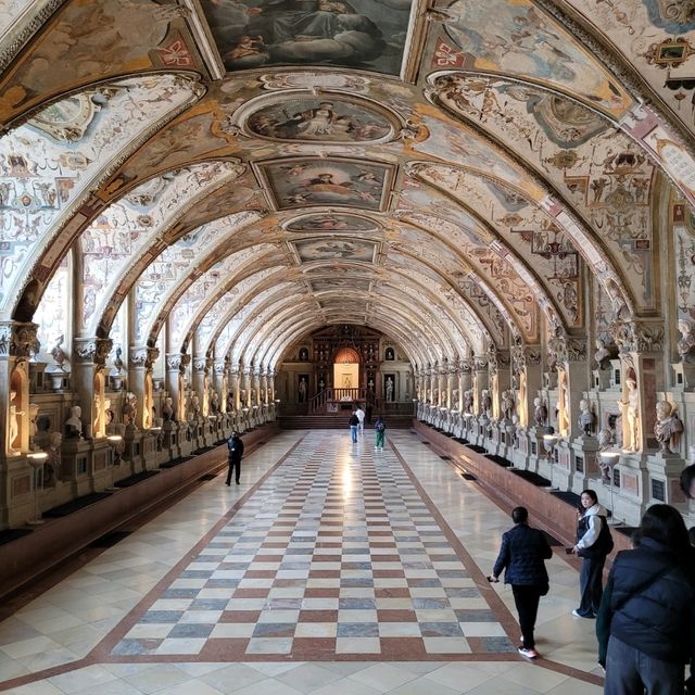 Majestic tour of Residenz