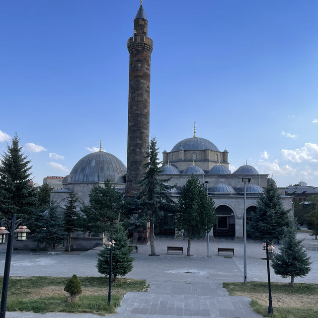 Abu al-Hasan Harakani Mosque: A Spiritual Beacon in Kars