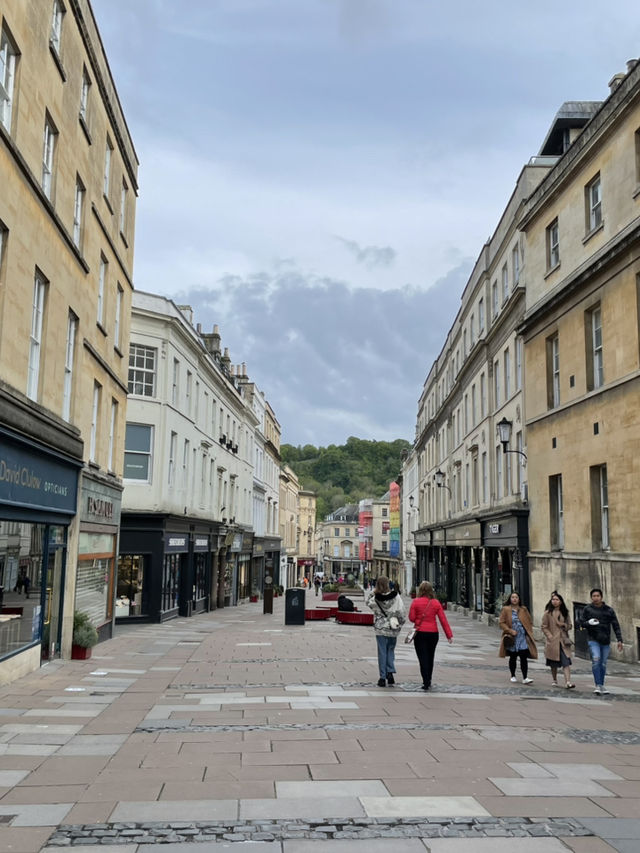 Day Trip from London to Bath: A Journey Through Time