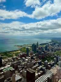 🌆 Skydeck Chicago: Touch the Sky at 1,353 Feet! 🚀  