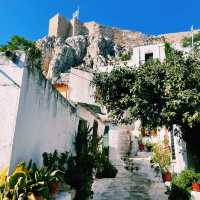 🚗 Ride-Sharing in Athens: Your Modern Chariot Through Ancient Ruins 🏛️✨