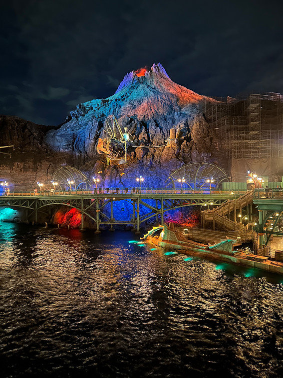 Tokyo DisneySea Review: An Immersive Adventure Not to Miss | Trip